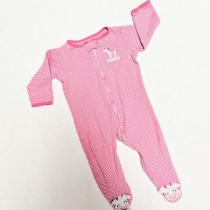 🦓2 for $10 Pink zebra footie jammies - size 9mo